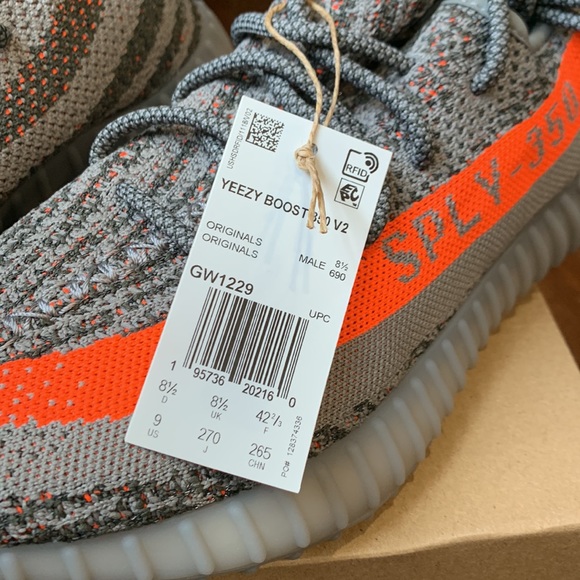 NWT Yeezy Boost 350 - Picture 2 of 5